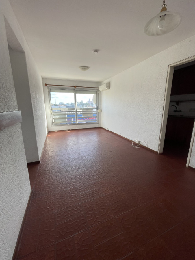 VENTA- Departamento 2 dor- Maldonado Centro