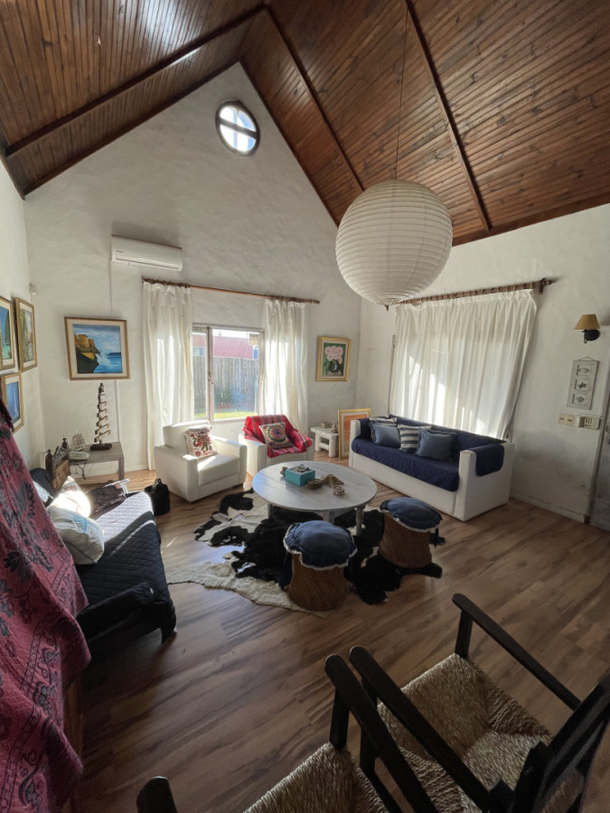 Casa ID.2003 - VENTA- Casa con piscina -EL Chorro- Manantiales