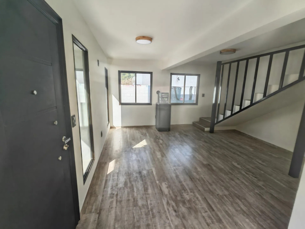 Casa ID.2335 - PH a estrenar en lomas de solimar