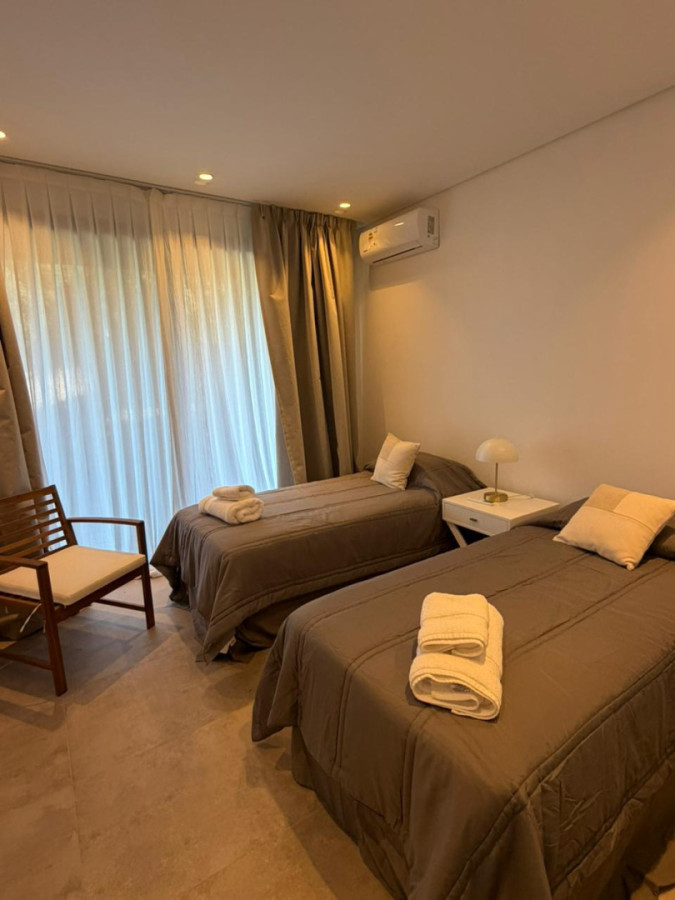 Casa ID.2277 - Casa en la Barra