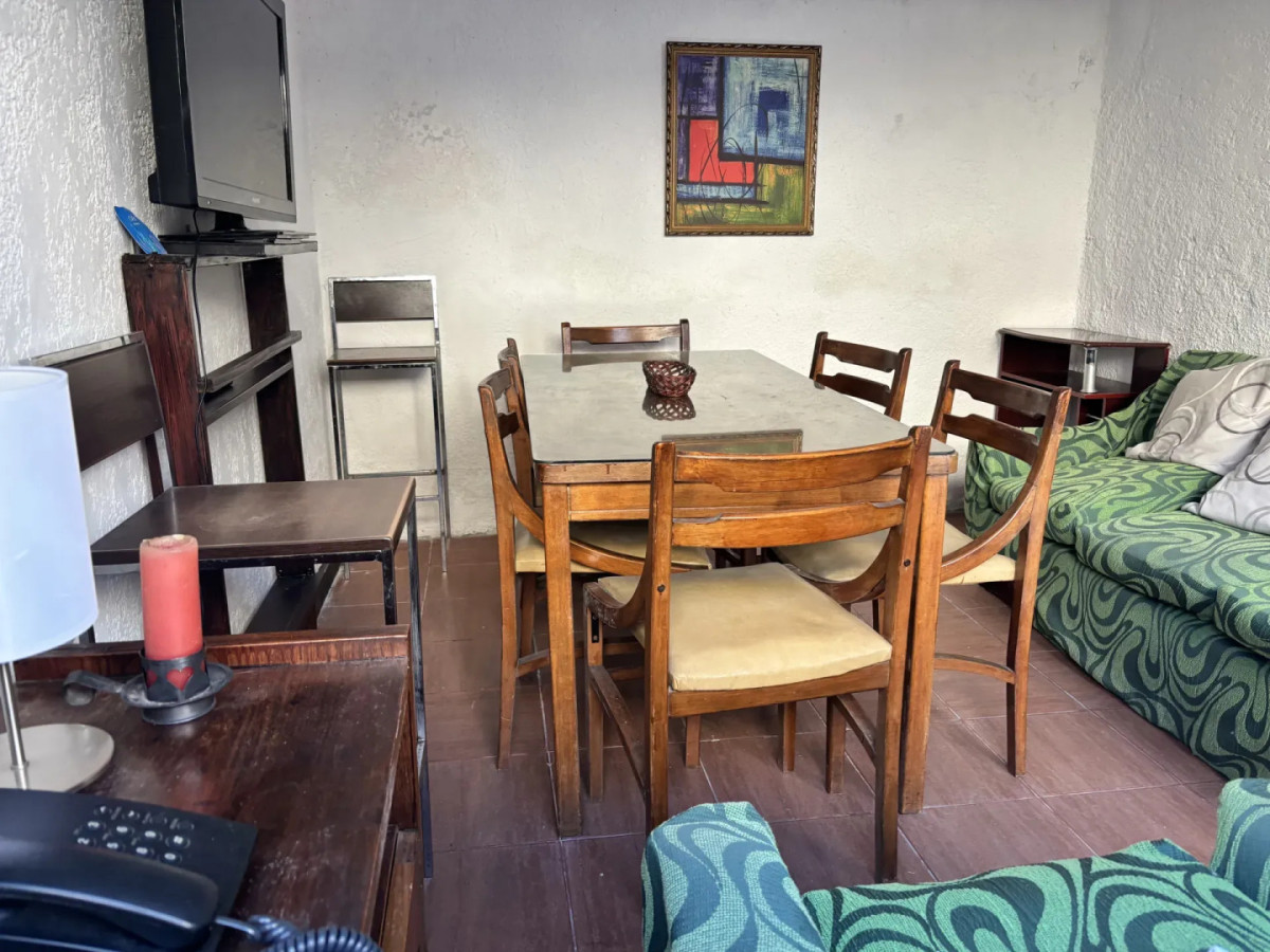 Casa ID.2371 - Se alquila casa amoblada en malvin