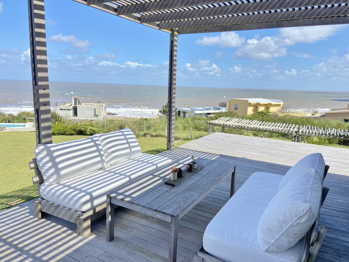 Casa ID.1430 - Manantiales- Alquiler Temporario- 4 suites y piscina