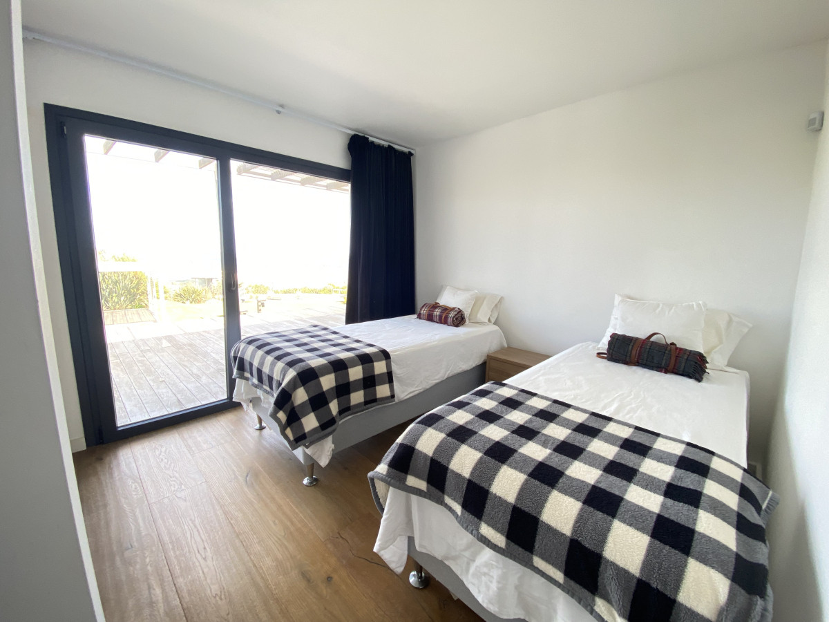 Casa ID.1430 - Manantiales- Alquiler Temporario- 4 suites y piscina