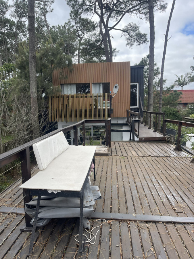 Casa ID.1916 - Venta- Casa 4 dormitorios c piscina- Montoya- La Barra