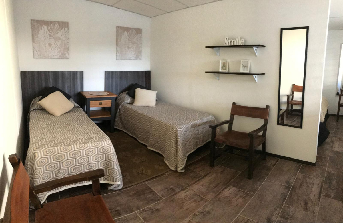Casa ID.1425 - VENTA- Casa con piscina en Balneario Buenos Aires- Maldonado