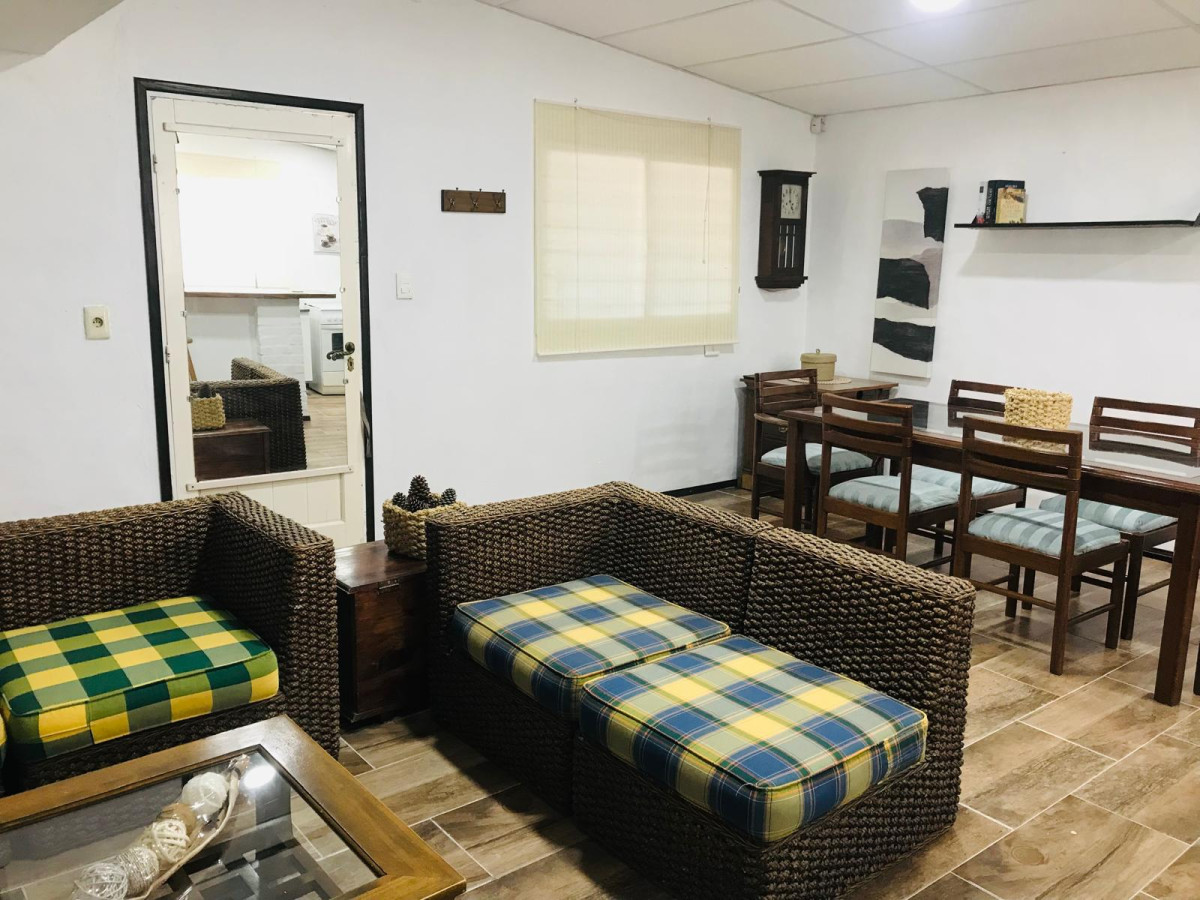 Casa ID.1425 - VENTA- Casa con piscina en Balneario Buenos Aires- Maldonado
