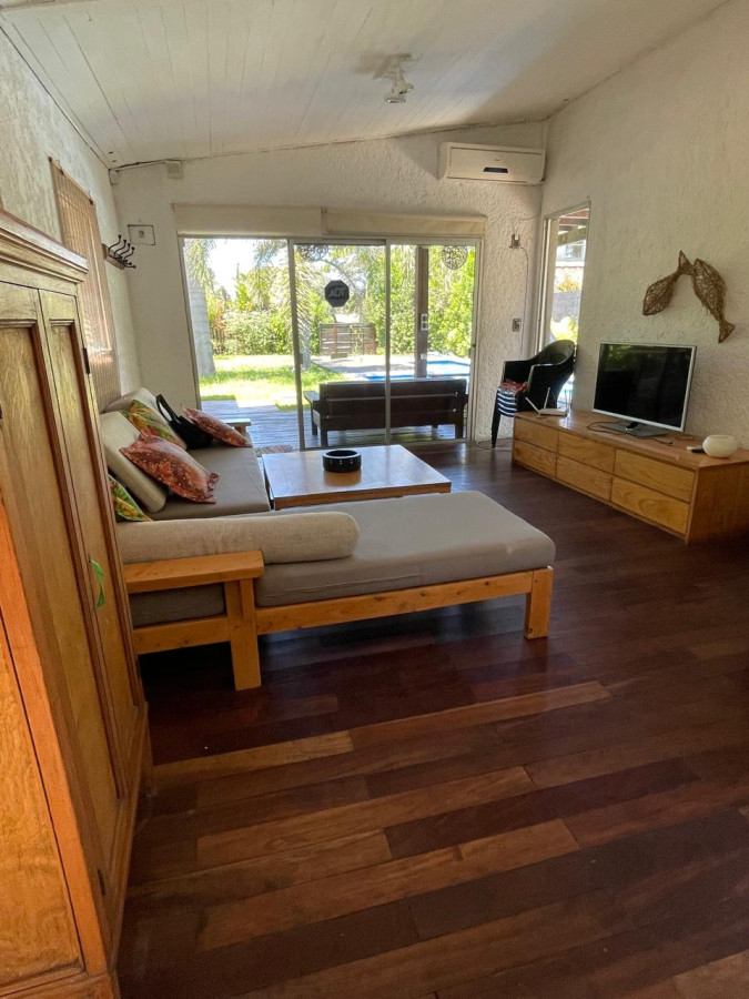 Casa ID.1286 - VENTA- Casa 3 dormitorios- Piscina- MANANTIALES