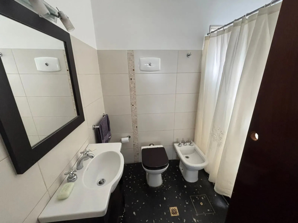Casa ID.2225 - Casa de 4 dormitorios bien conectada