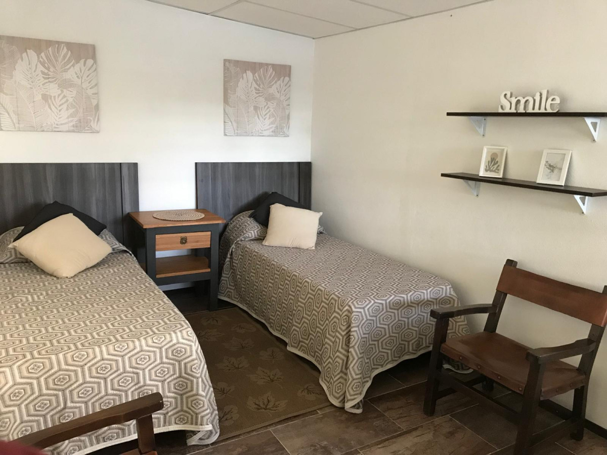 Casa ID.1425 - VENTA- Casa con piscina en Balneario Buenos Aires- Maldonado