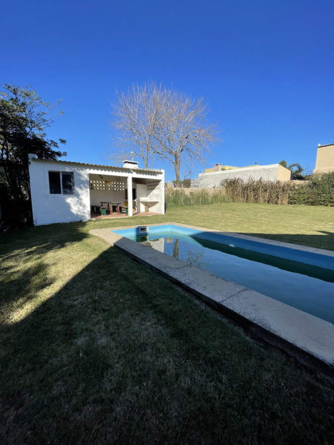 Casa ID.2003 - VENTA- Casa con piscina -EL Chorro- Manantiales