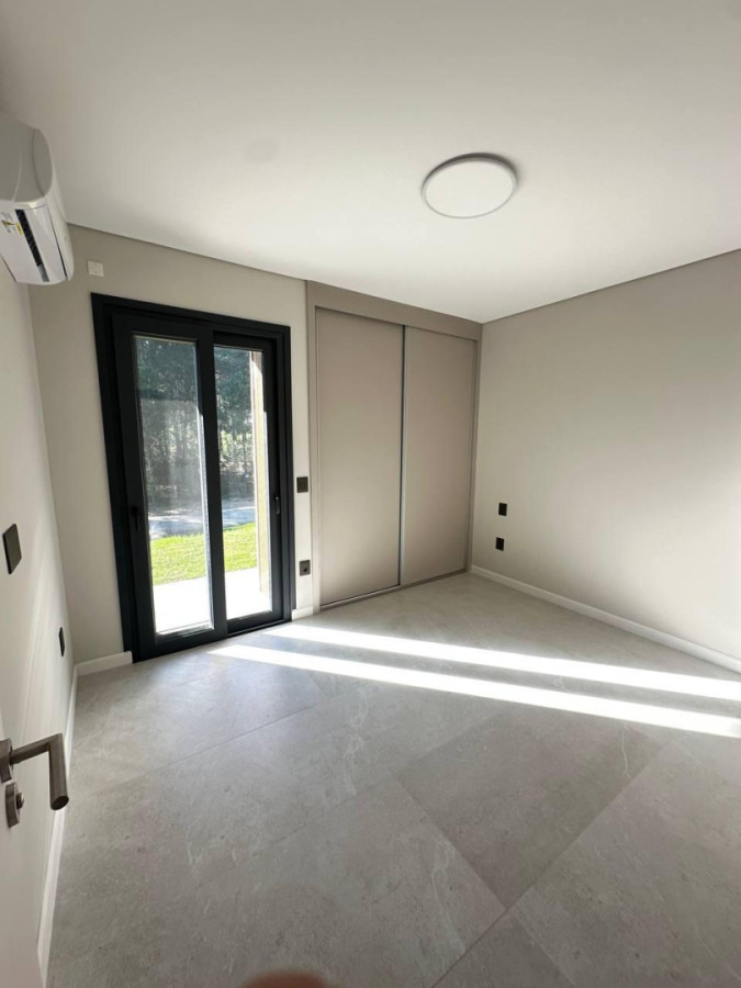 Casa ID.2228 - Casa de 3 dormitorios en Club del Lago, Maldonado