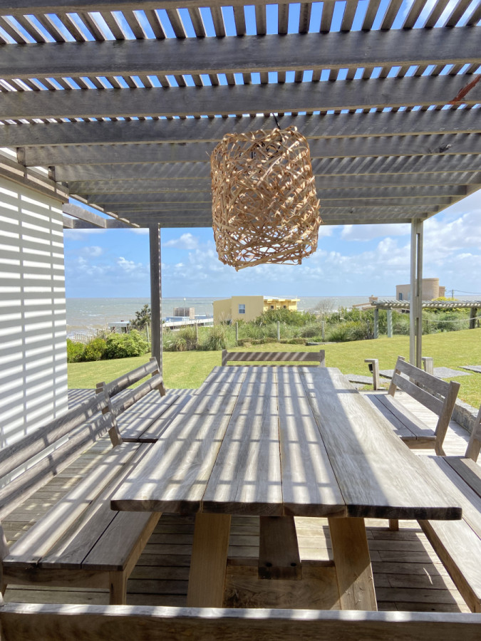 Casa ID.1430 - Manantiales- Alquiler Temporario- 4 suites y piscina