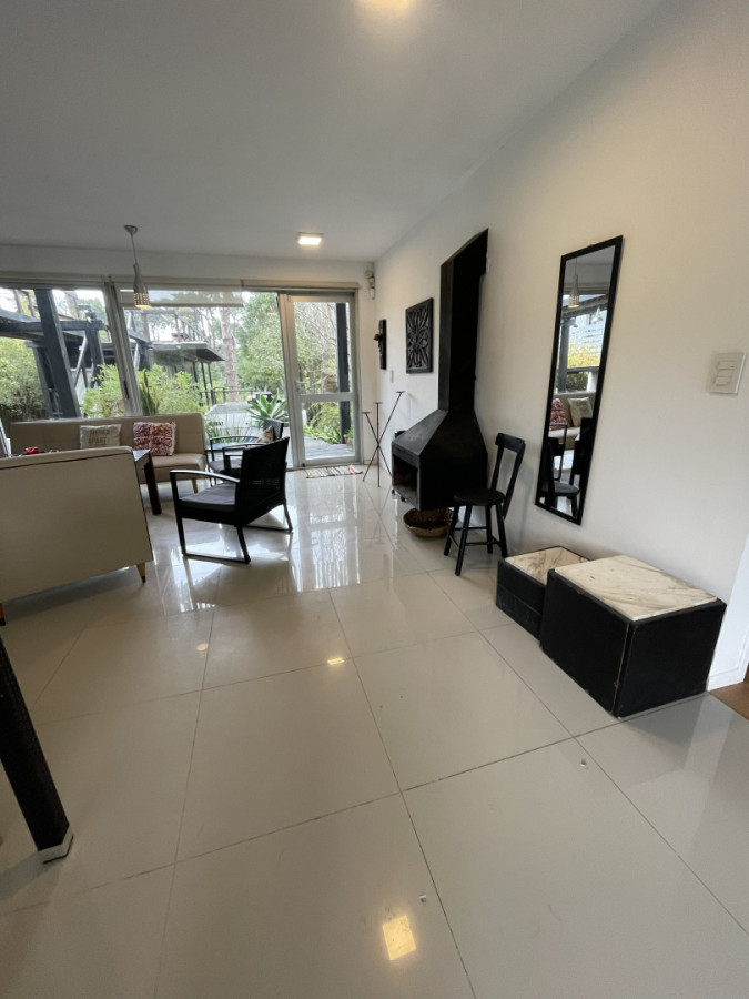 Casa ID.1916 - Venta- Casa 4 dormitorios c piscina- Montoya- La Barra