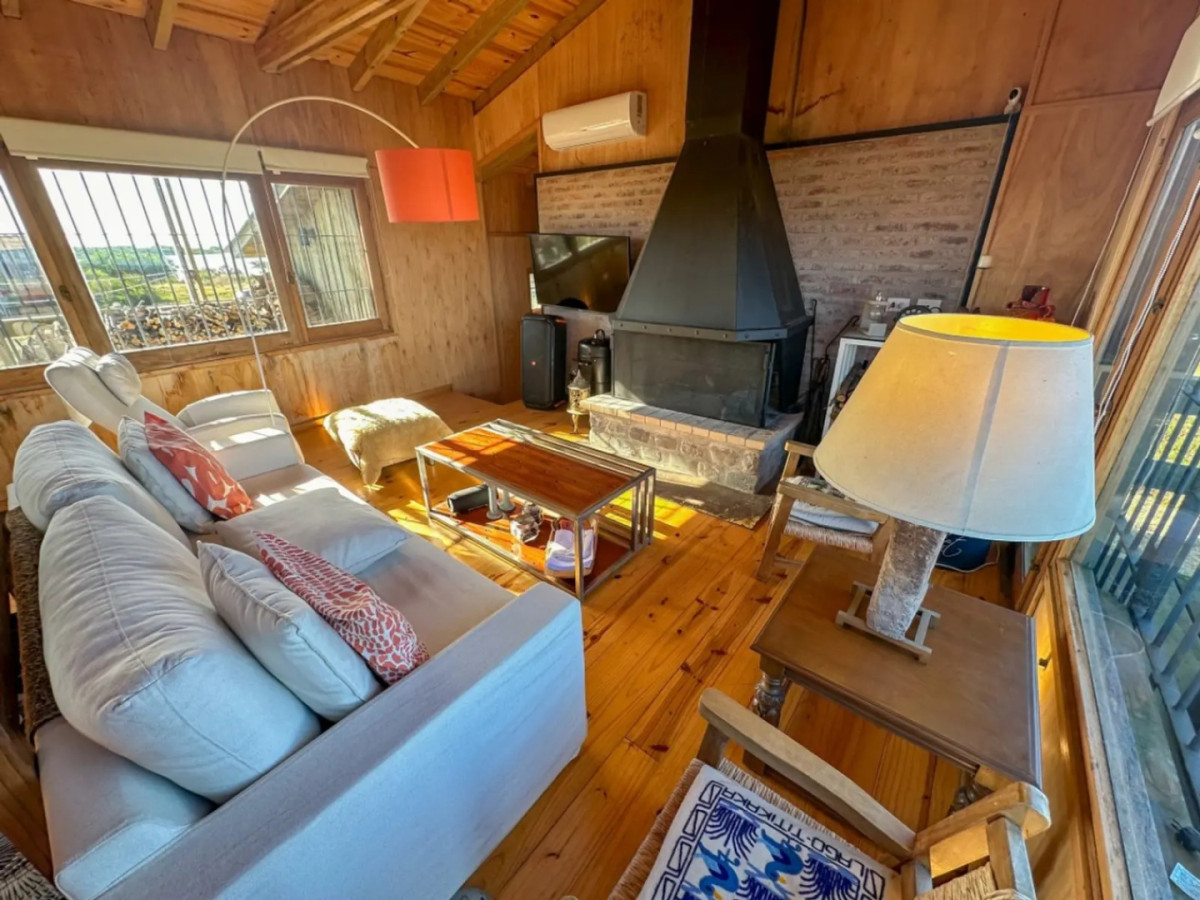 Casa ID.2339 - Santa Mónica 3 dormitorios frente al mar