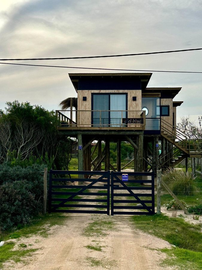 Casa ID.1240 - Casa en La Juanita 