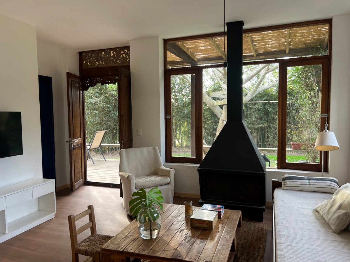 Casa ID.2230/ - VENTA- Casa en La Bota próxima a Ruta 104- Manantiales