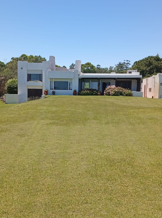 Casa ID.1550 - Solanas. Casa de 4 dormitorios y dependencias sobre la playa