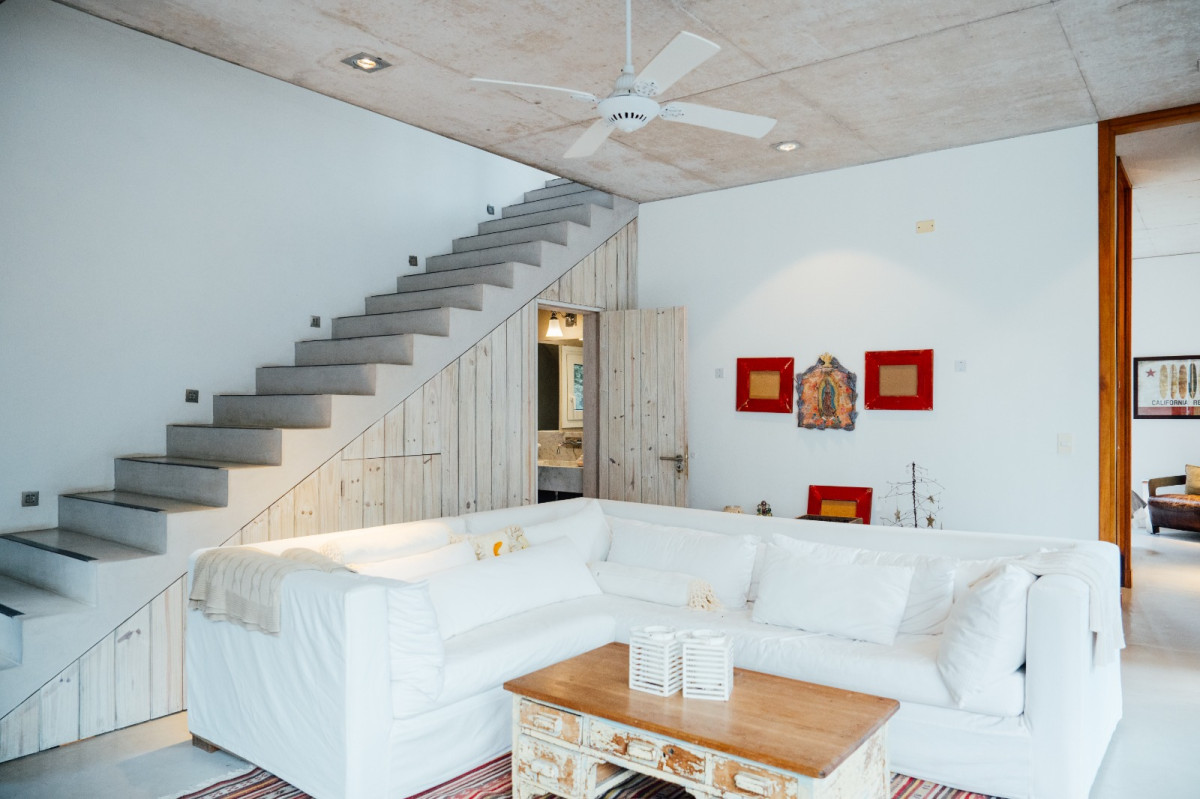 Casa ID.1261 - Casa del Arq Gomez en Laguna blanca 