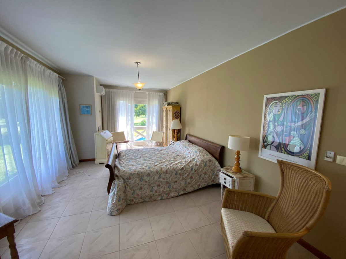 Casa ID.1830 - Vista al Golf. 4 dormitorios y servicios de categoría