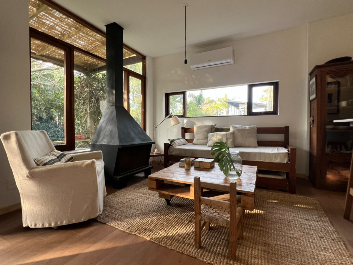Casa ID.2230/ - VENTA- Casa en La Bota próxima a Ruta 104- Manantiales
