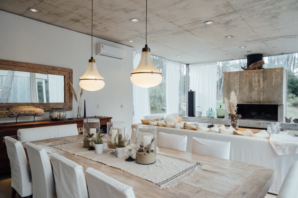 Casa ID.1261 - Casa del Arq Gomez en Laguna blanca 