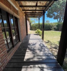 VENTA- Casa 2 dormitorios- Balneario Buenos Aires
