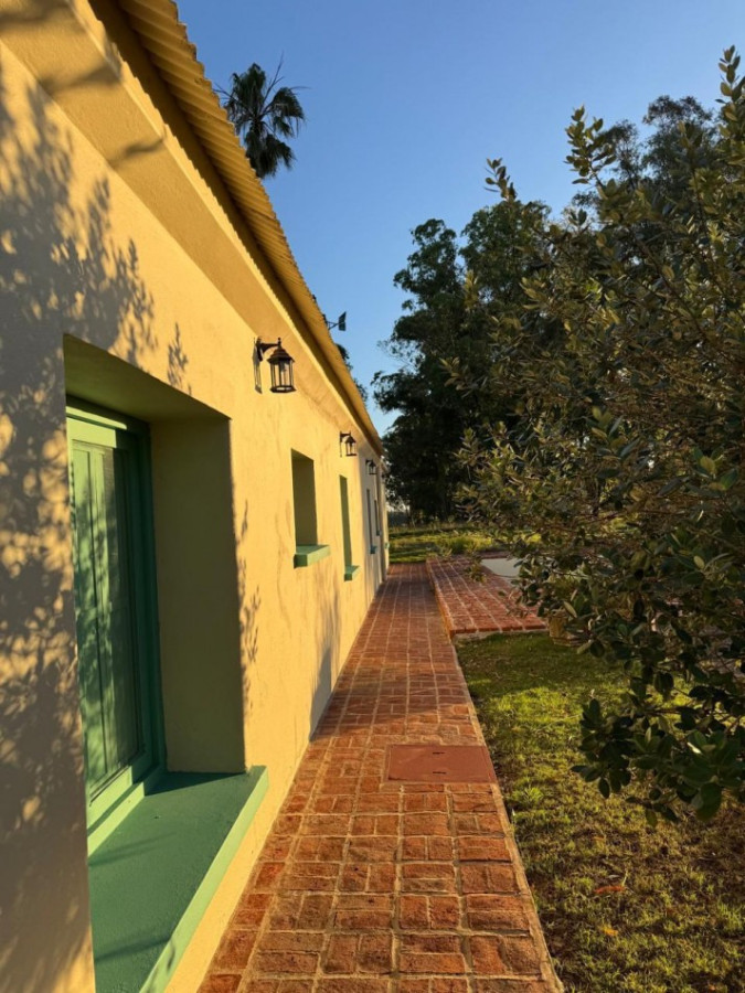 Campo Ref.2094 - Exclusiva propiedad de 74 hectáreas con 6 habitaciones en la zona más codiciada de José Ignacio.