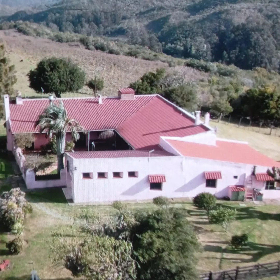 Campo Ref.1589 - Sierra de Carapé. 267 hectáreas. Casa 8 dormitorios