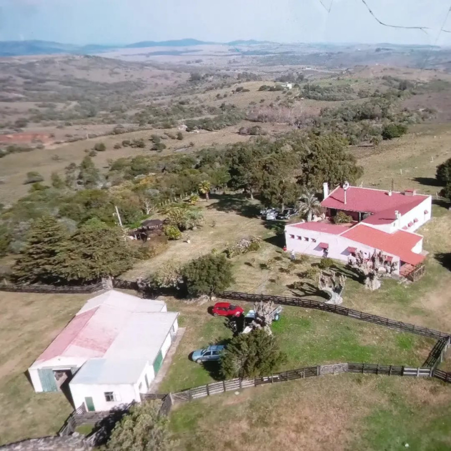 Campo Ref.1589 - Sierra de Carapé. 267 hectáreas. Casa 8 dormitorios