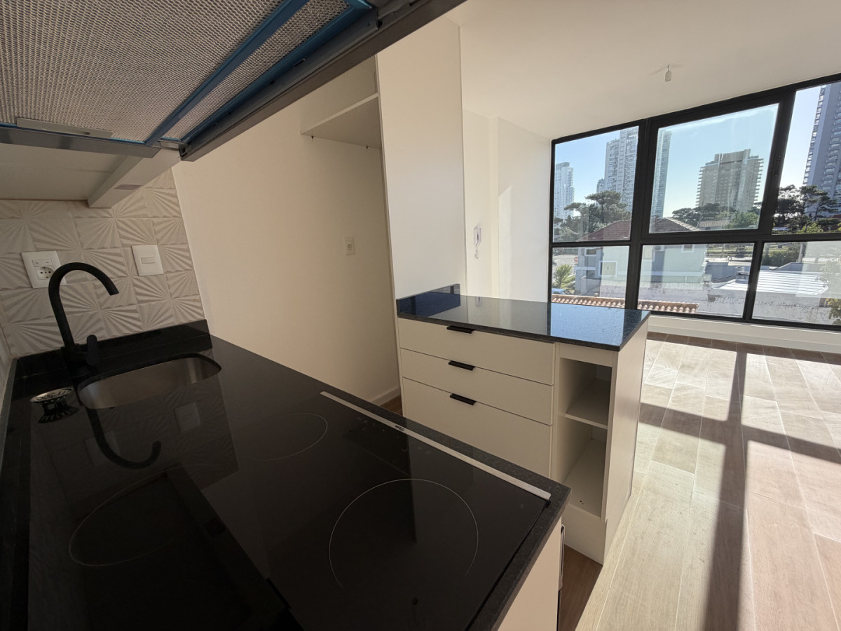 Apartamento ID.1662/ - MANSA PARADA 4. DOS DORMITORIOS CON PARRILLERO A ESTRENAR