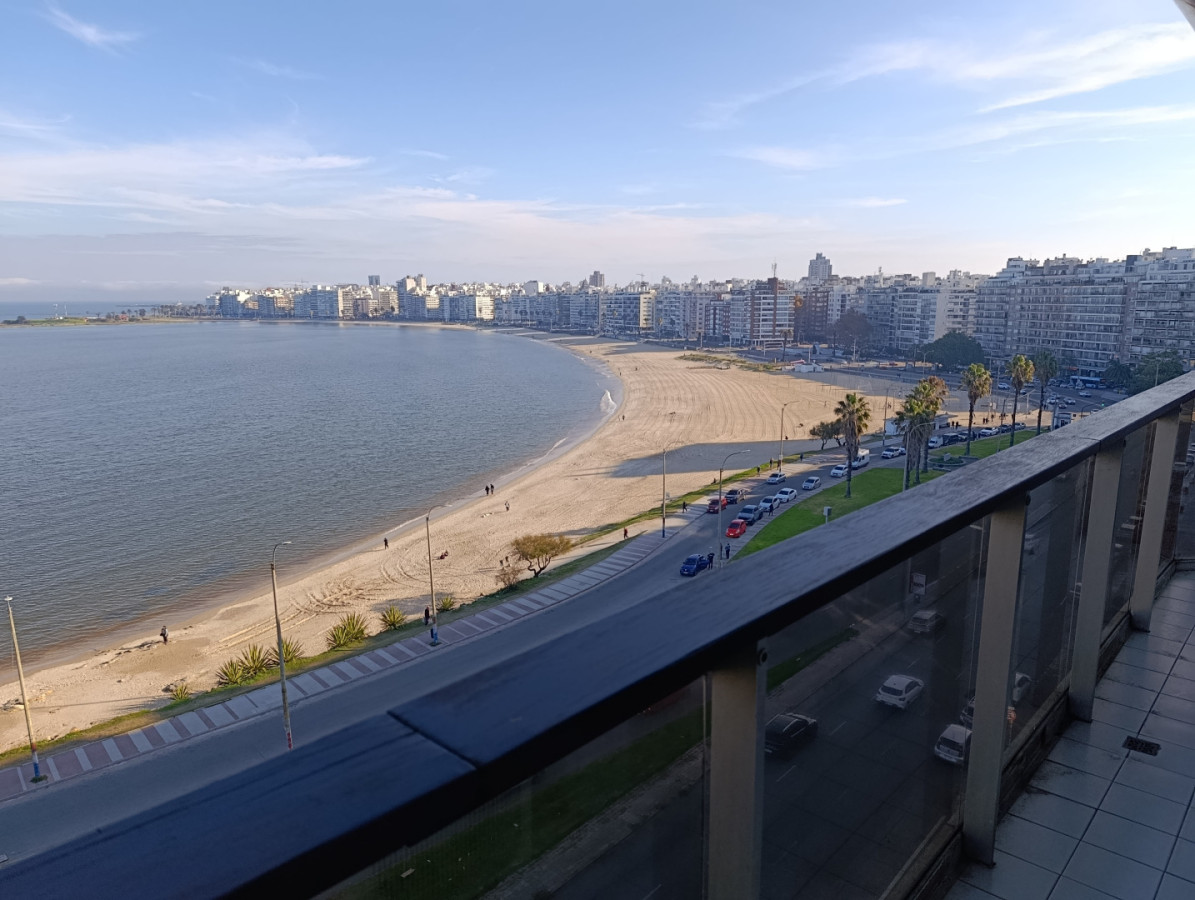 Apartamento ID.2088 - Primera lineaen Pocitos gastos comunes incluidos!