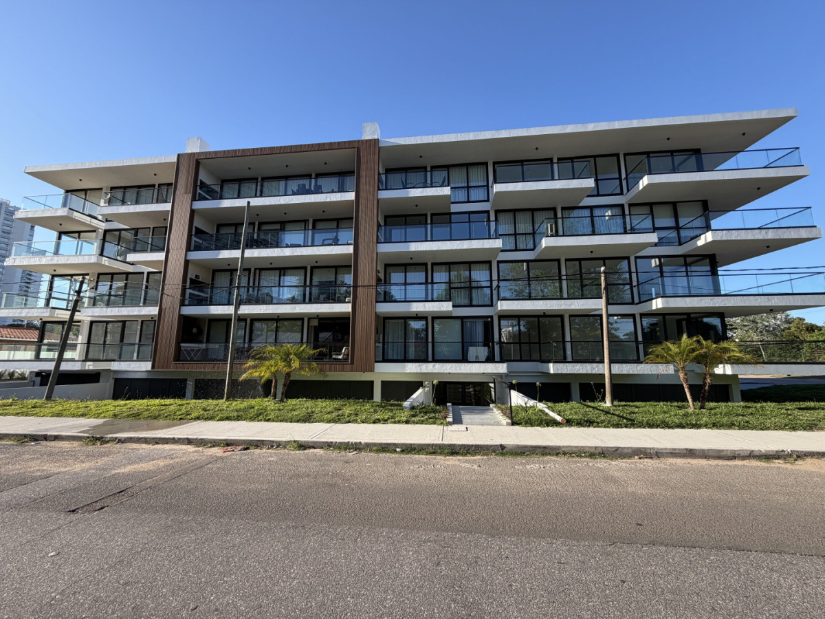Apartamento ID.1662/ - MANSA PARADA 4. DOS DORMITORIOS CON PARRILLERO A ESTRENAR