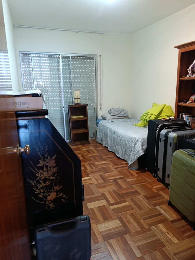 Apartamento ID.2088 - Primera lineaen Pocitos gastos comunes incluidos!