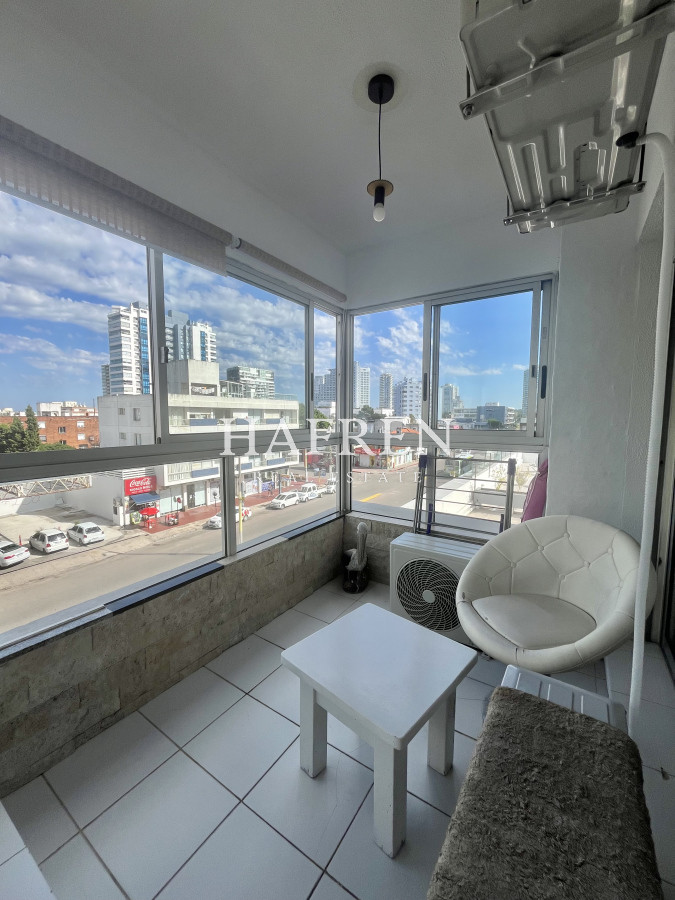 Apartamento ID.85 - Alquiler anual apto de 2 dorm, a 50 mts del mar!