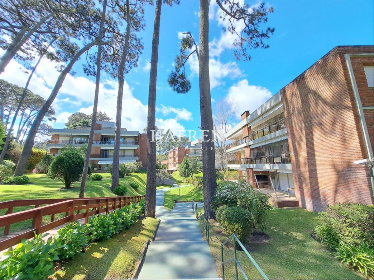 Apartamento ID.36 - Apartamento de 4 dormitorios en Playa Mansa