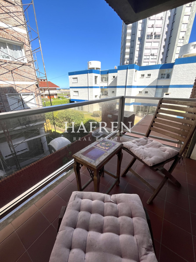 Apartamento ID.122 - Venta apartamento reciclado 1 dorm, balcón y garage!
