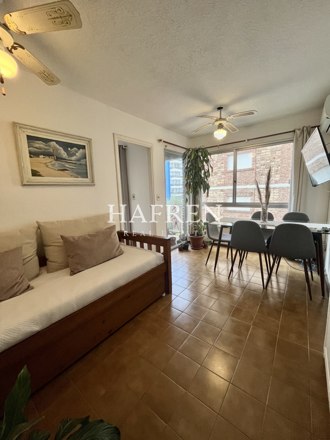 Apartamento ID.121 - Venta apartamento en Punta del Este, 1 dorm con garaje!