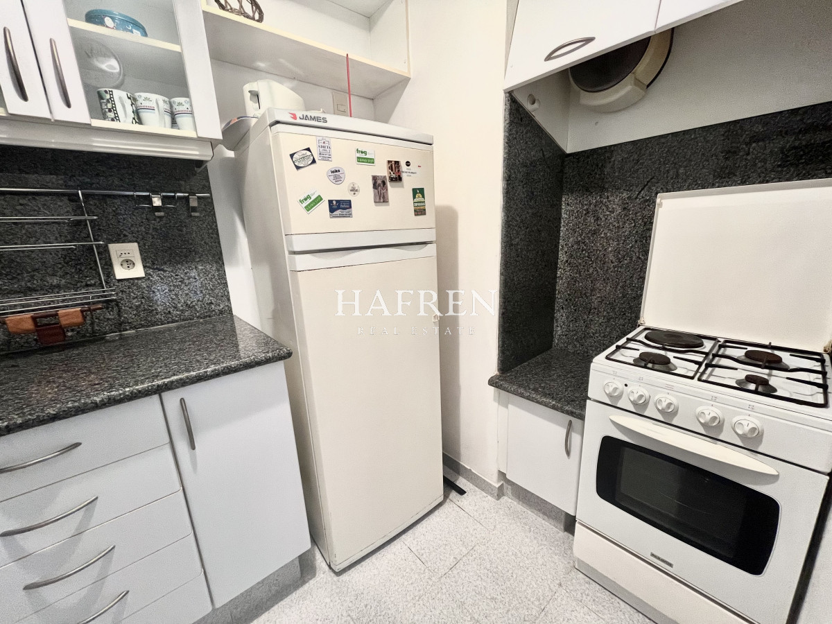 Apartamento ID.86 - Alquiler Anual. apartamento frente al mar, Mansa, Punta del Este