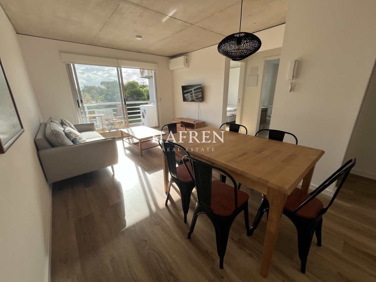 Apartamento ID.107 - Alquiler anual, prox. a Atlantico Shopping, 2 dorm, a nuevo!