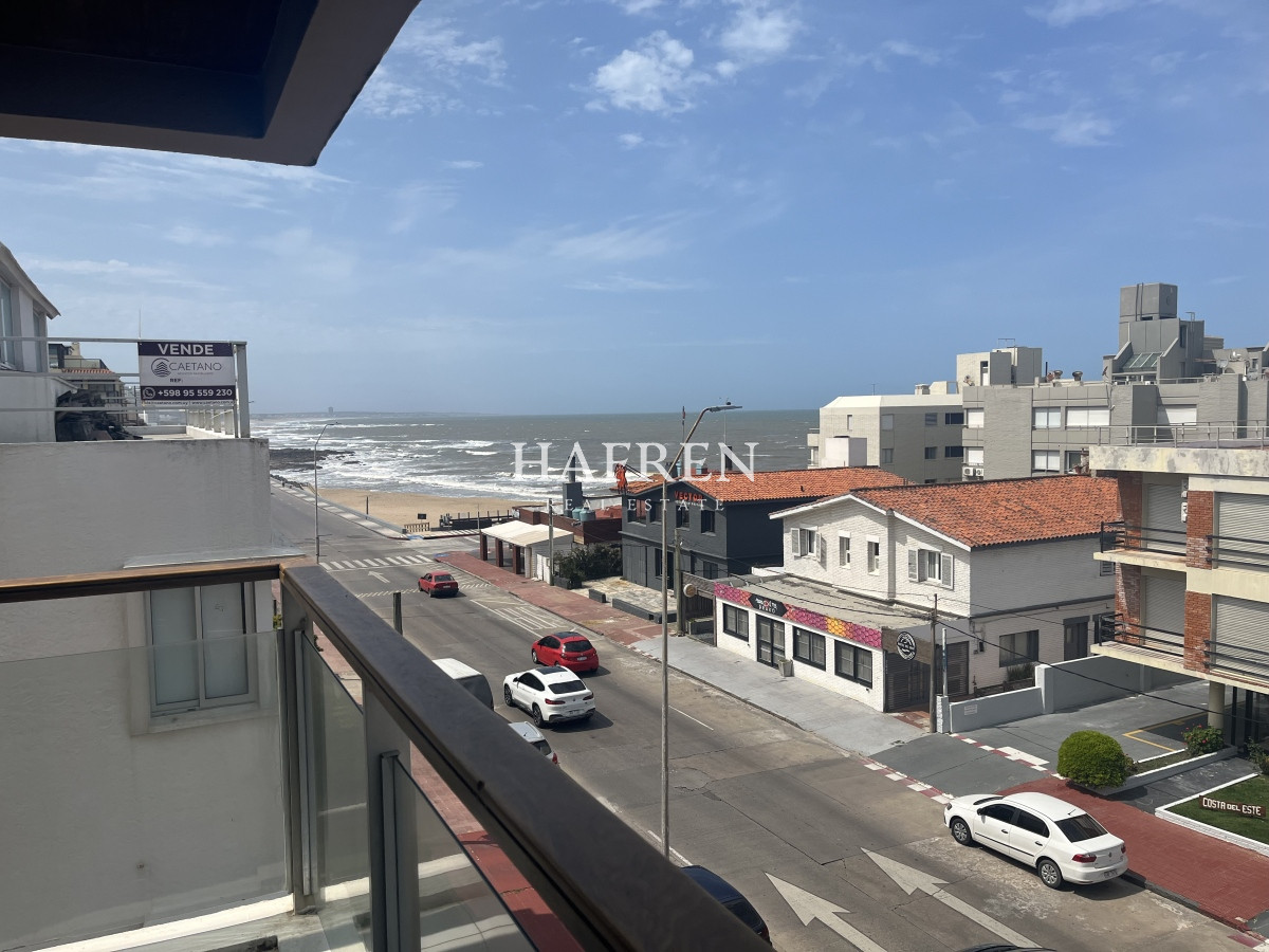 Apartamento ID.6 - Venta de Apartamento con vistas a Playa El Emir