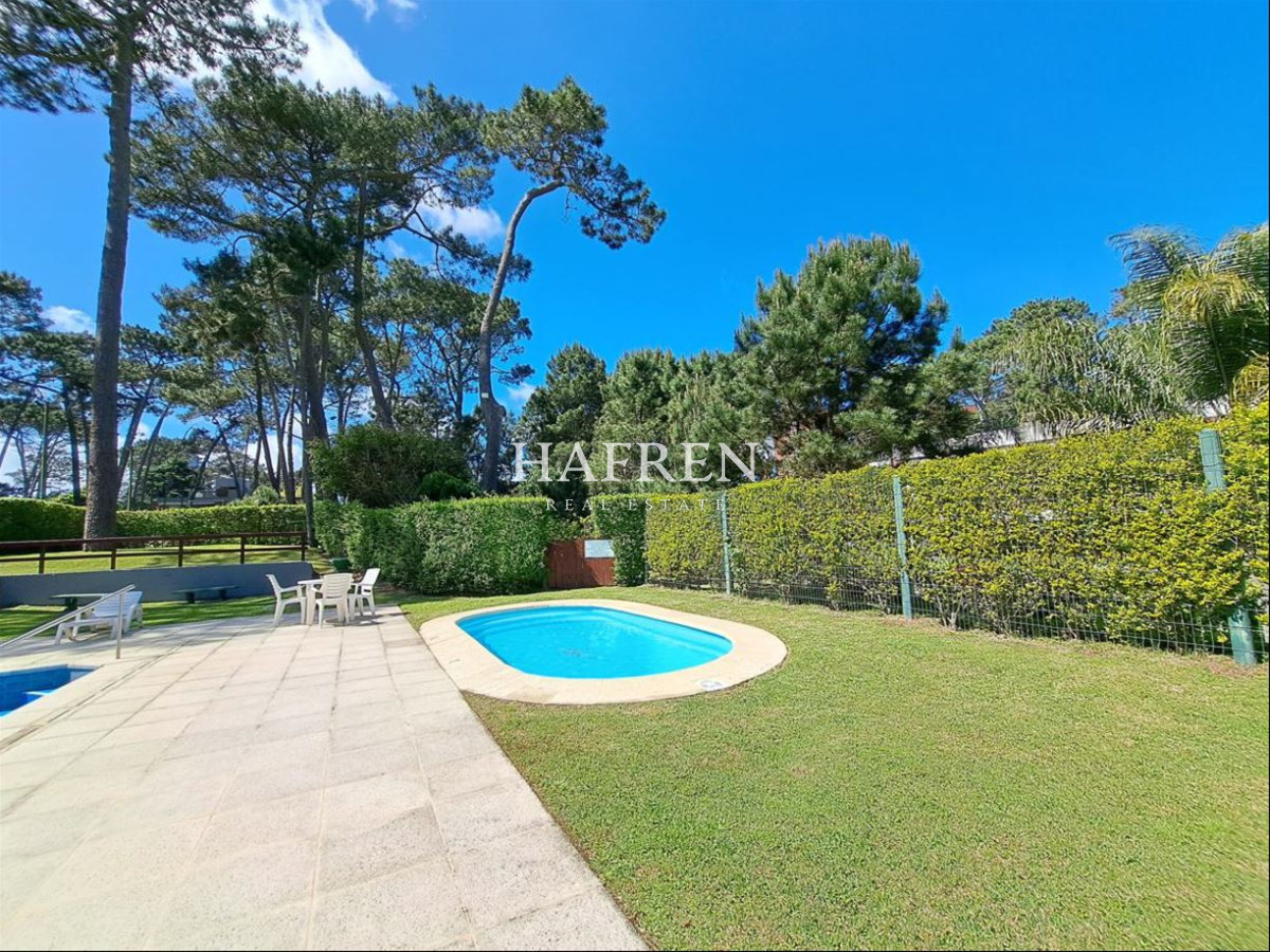 Apartamento ID.36 - Apartamento de 4 dormitorios en Playa Mansa