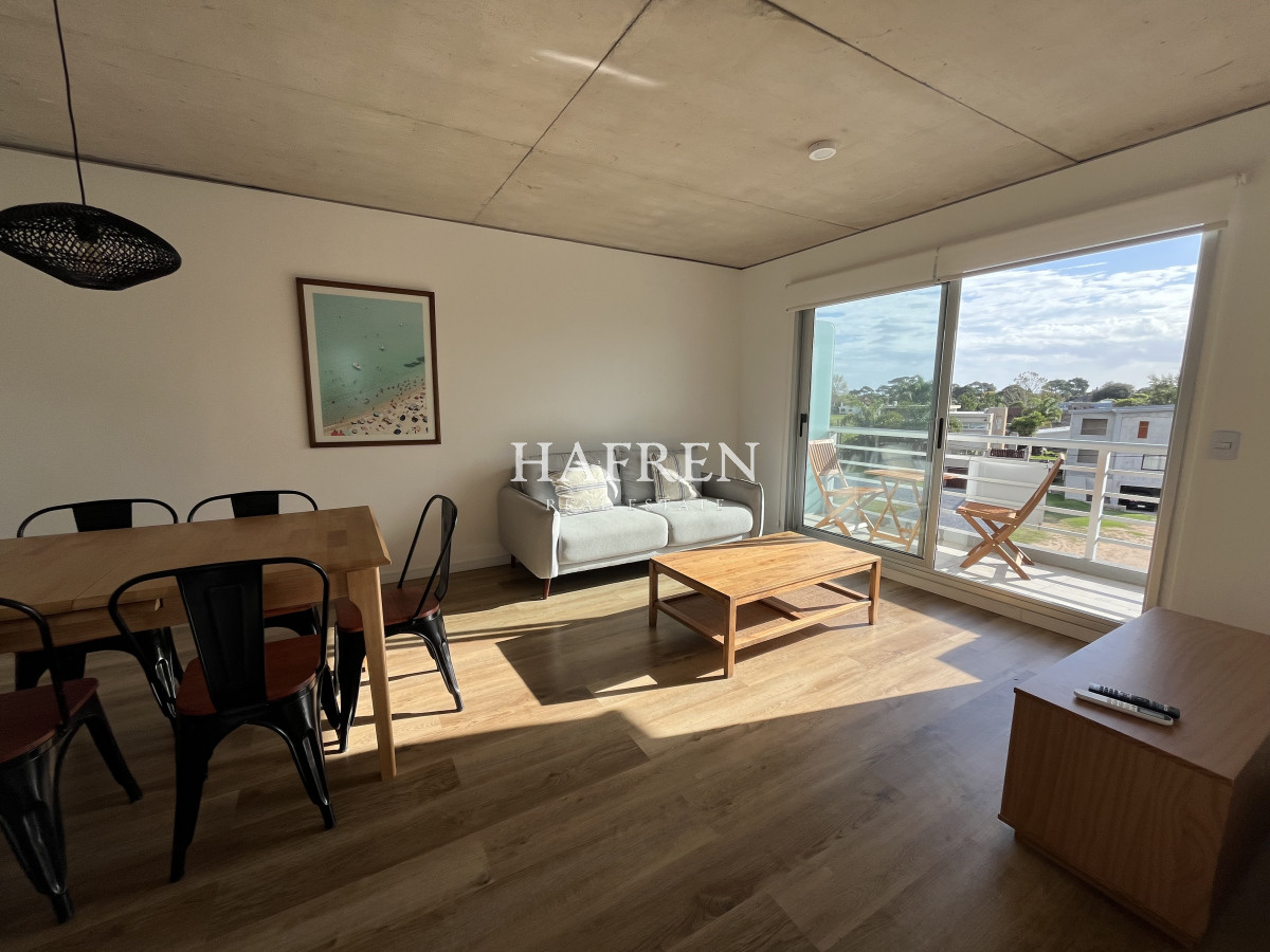 Apartamento ID.107 - Alquiler anual, prox. a Atlantico Shopping, 2 dorm, a nuevo!