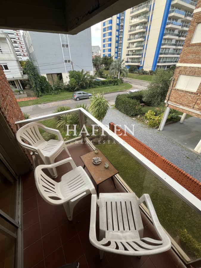 Apartamento ID.121 - Venta apartamento en Punta del Este, 1 dorm con garaje!