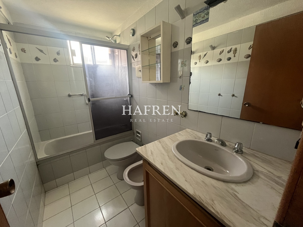 Apartamento ID.6 - Venta de Apartamento con vistas a Playa El Emir