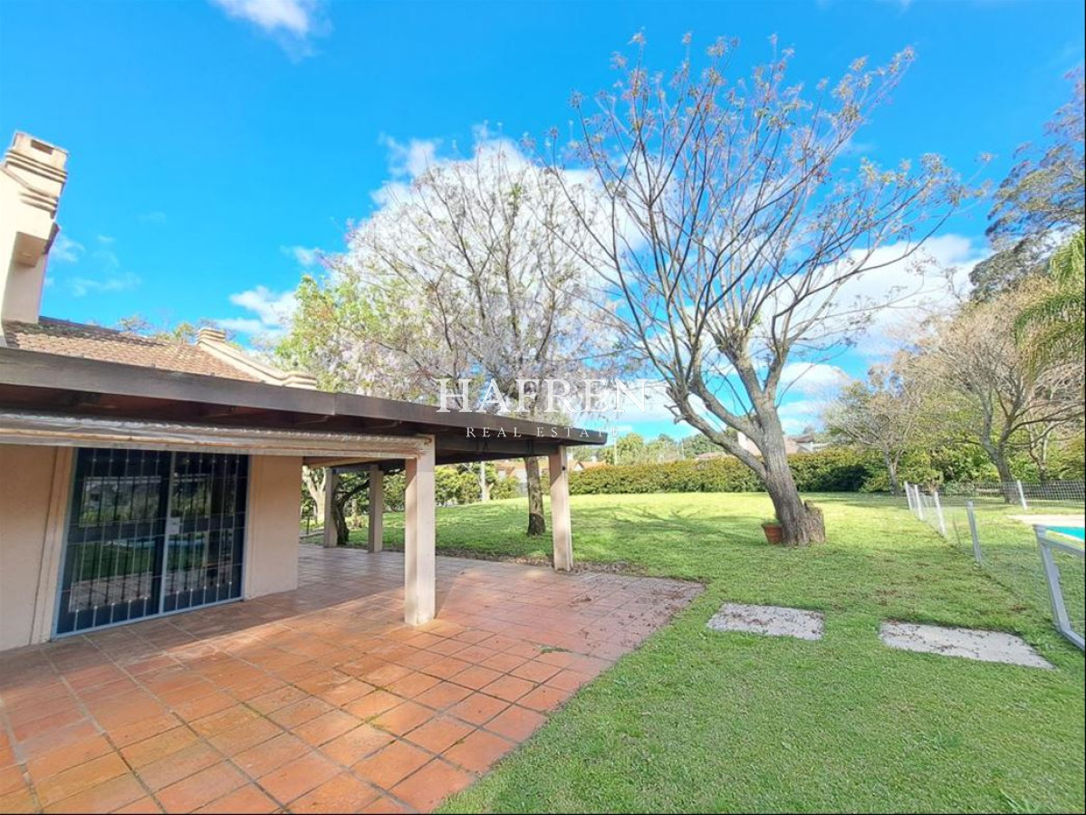 Casa ID.106 - Casa en Pinares, 3 dorm, piscina climatizada, 1000m2 terreno
