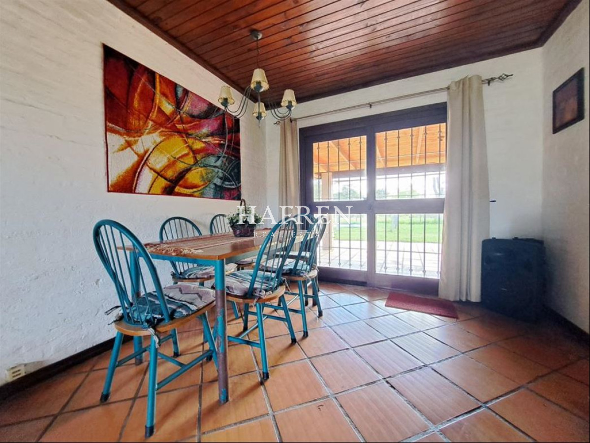 Casa ID.106 - Casa en Pinares, 3 dorm, piscina climatizada, 1000m2 terreno