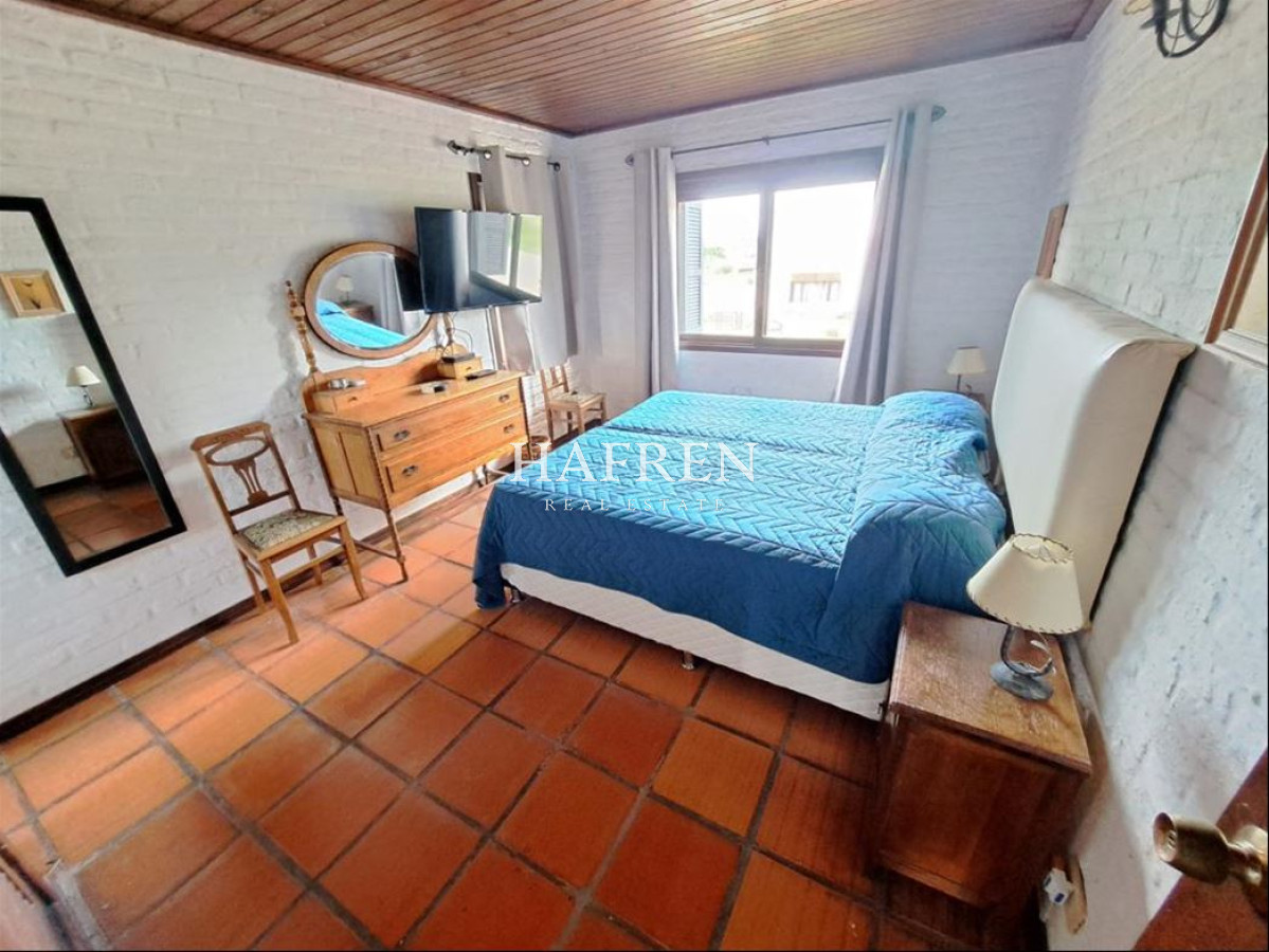 Casa ID.106 - Casa en Pinares, 3 dorm, piscina climatizada, 1000m2 terreno
