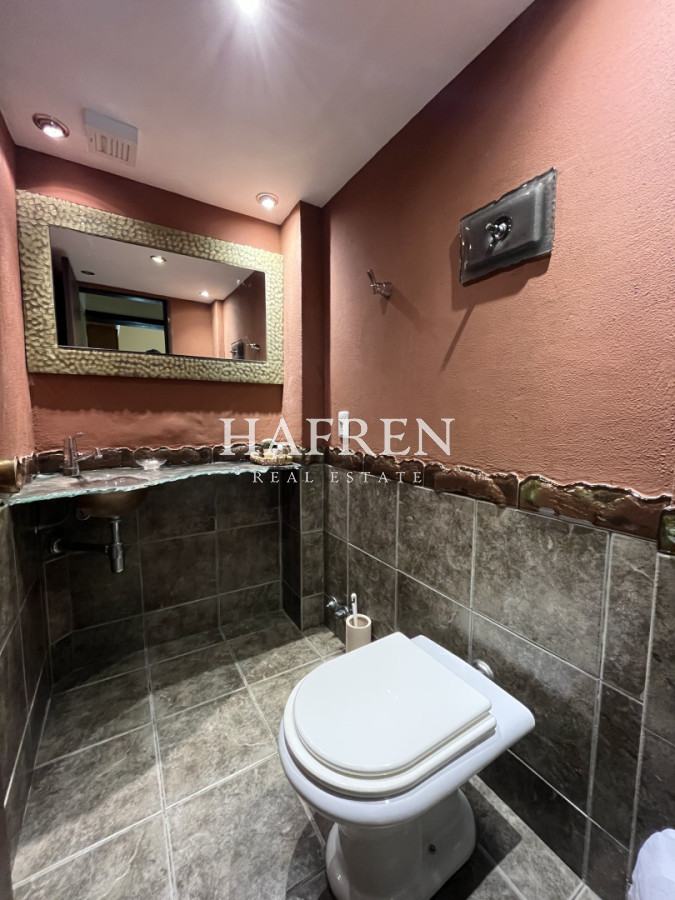 Casa ID.252 - Venta de casa en El Quijote, ubicacion privilegiada!