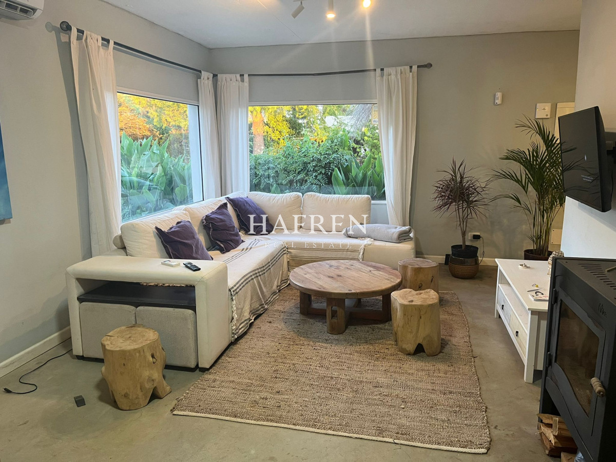 Casa ID.19 - Oportunidad! Encantadora casa en El Tesoro, a pocas cuadras del puente de La Barra