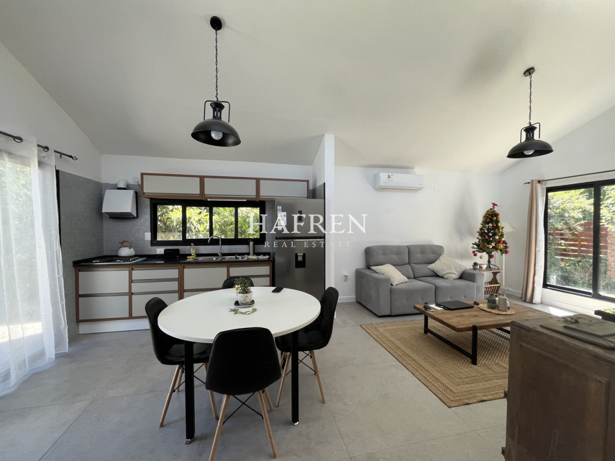 Casa ID.10 - Alquiler de casa con piscina climatizada en La Barra